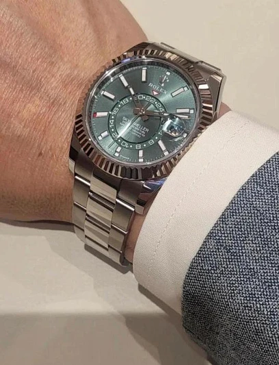 ROLEX 42 мм Sky-Dweller Green Dial Oyster Full Set